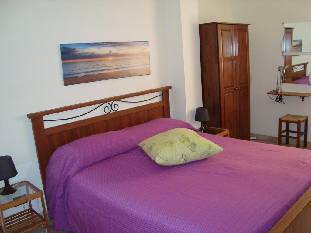 Antonio'S House Bed and Breakfast Agrigento Kamer foto